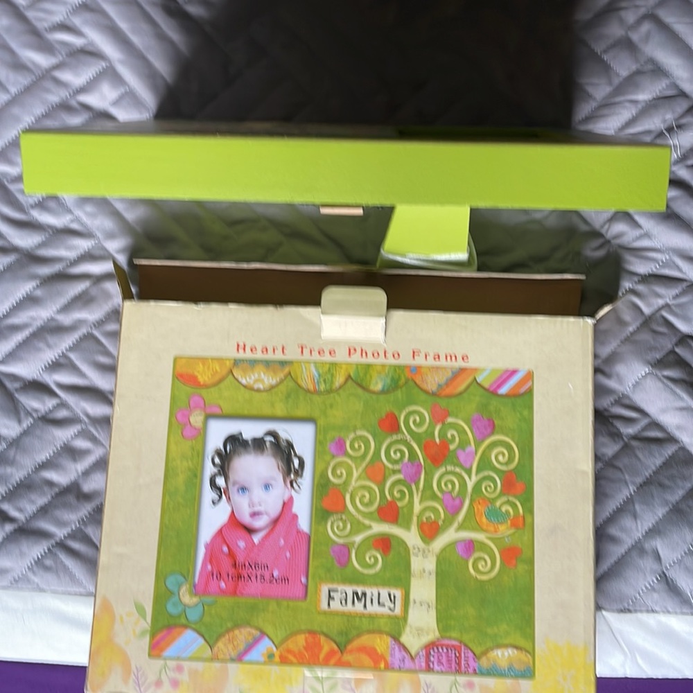 Picture Frame Family Heart Tree - Picture 4 of 5